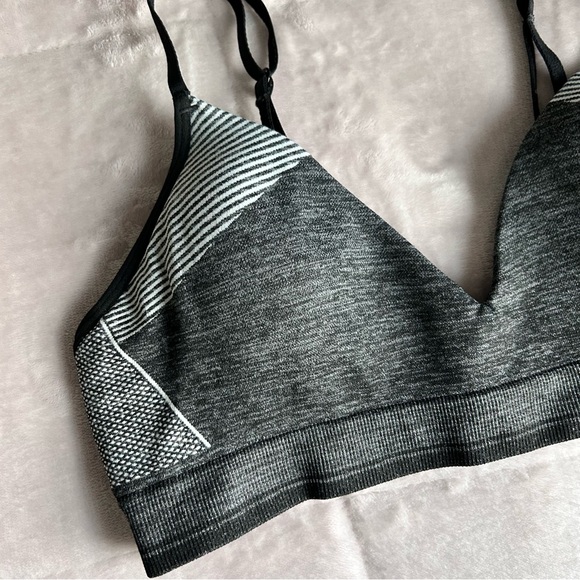 Aerie Real Happy Wireless Bralette - Picture 2 of 7